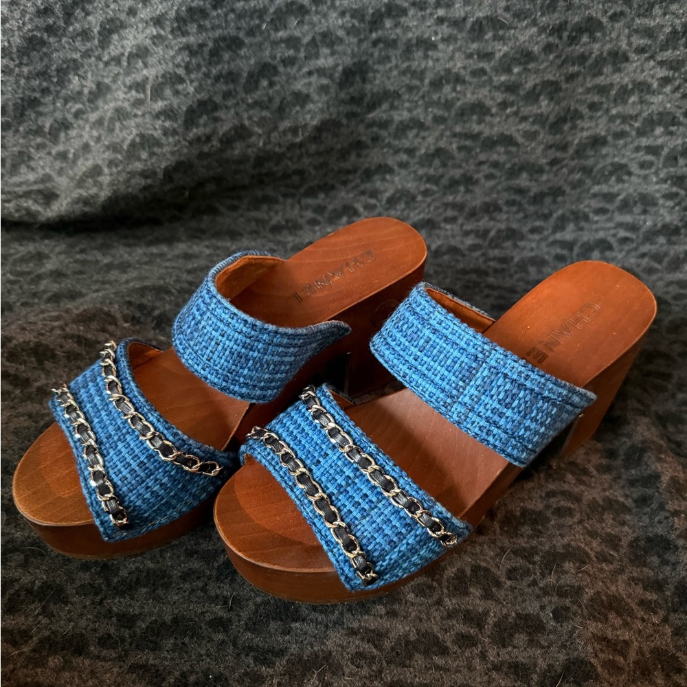 CHANEL Blue Tweed Chain Mules